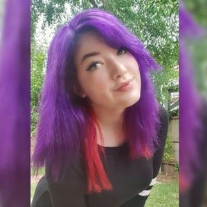 Meet your Posher, Becky